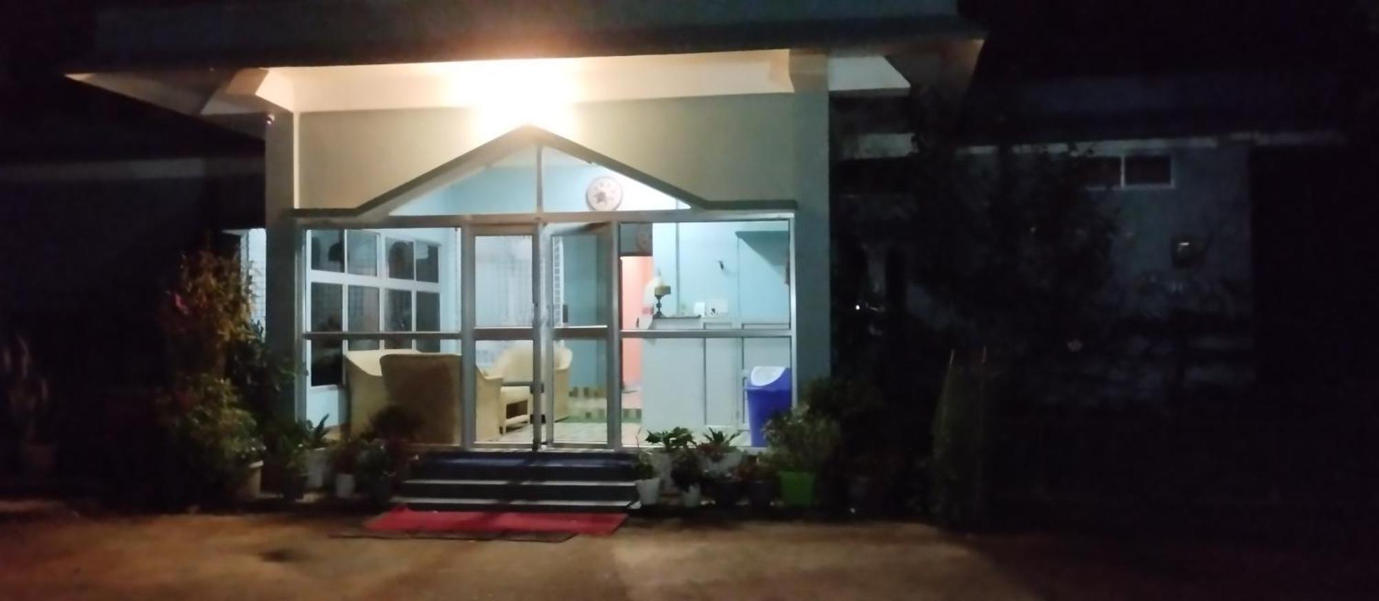 Monirams Inn. Kāziranga Esterno foto